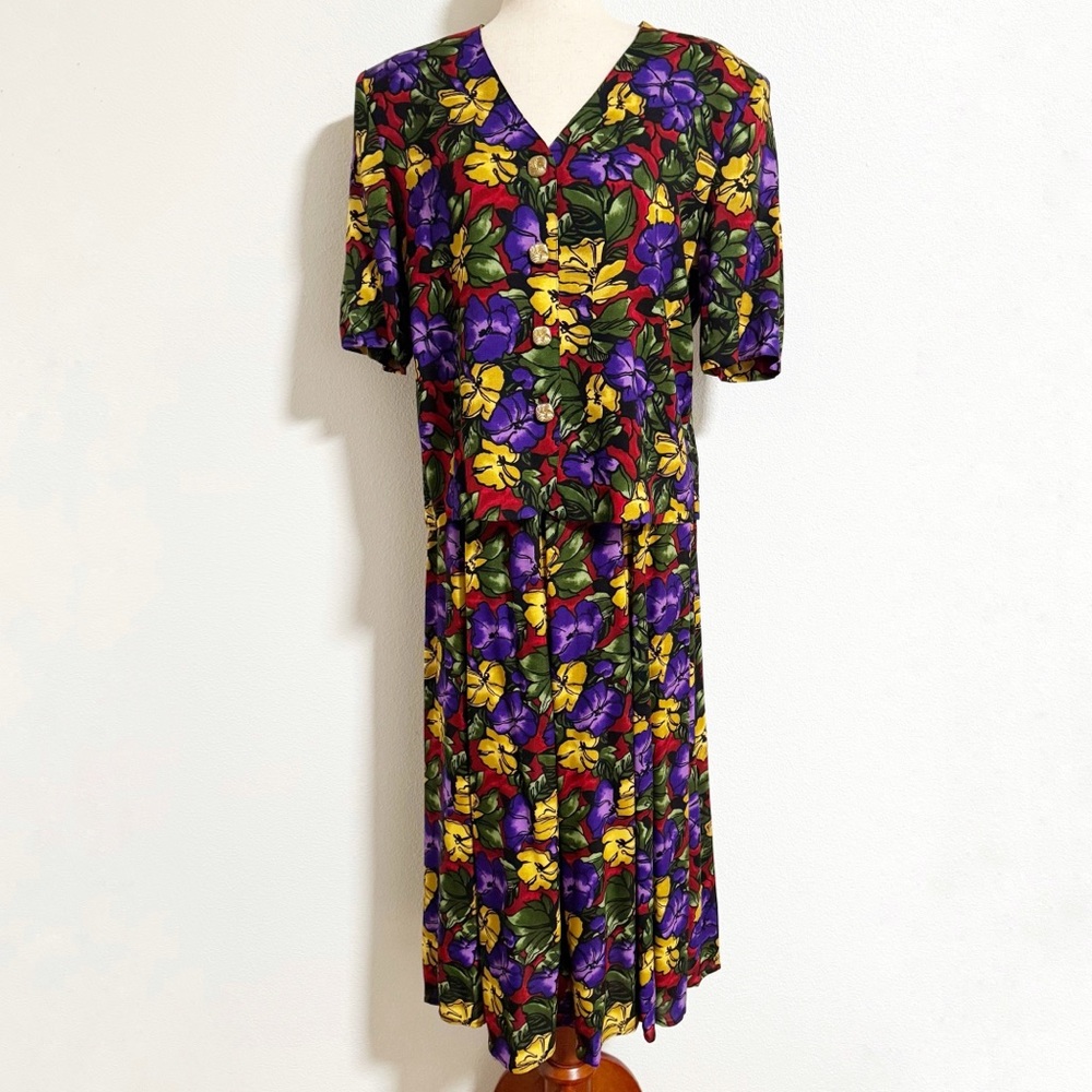 Vintage 80s Norton McNaughton Floral Blouse and Skirt Set